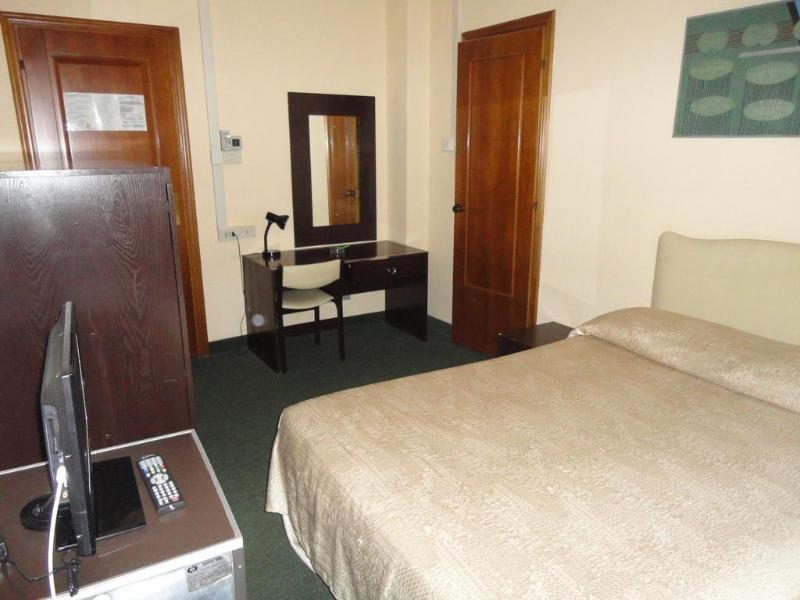 Giappone Inn Parking Hotel Livorno Exterior photo