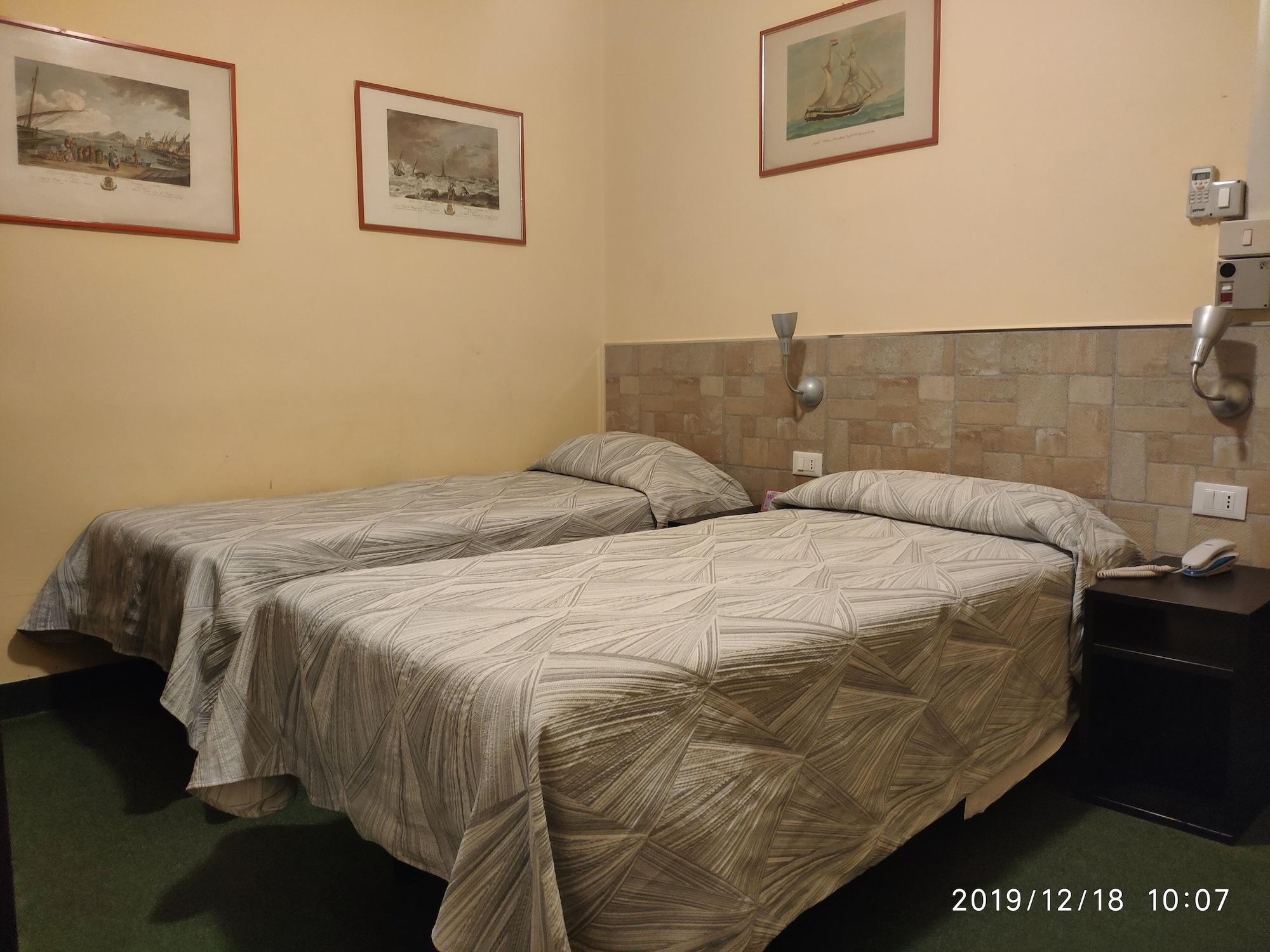 Giappone Inn Parking Hotel Livorno Exterior photo