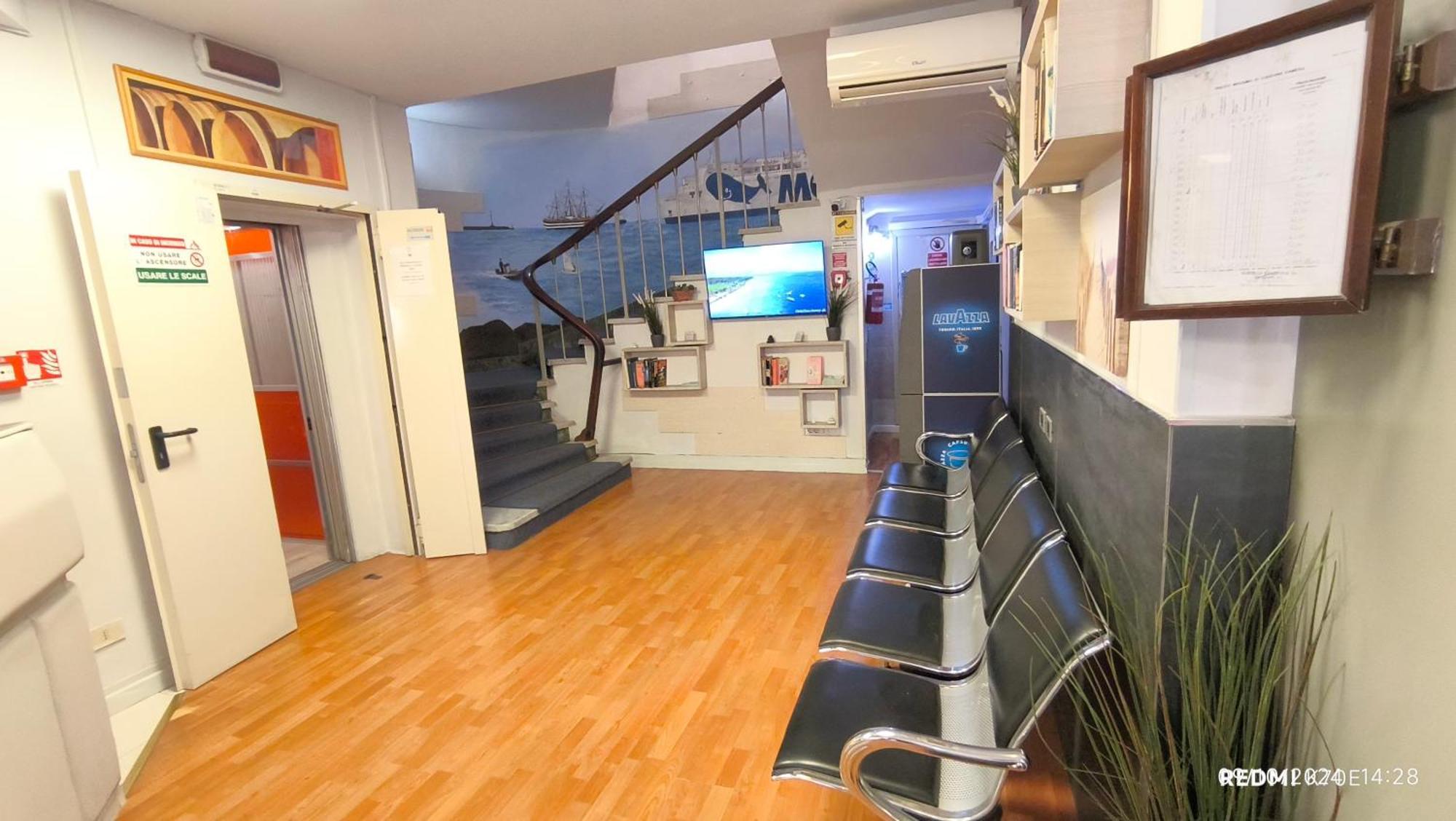 Giappone Inn Parking Hotel Livorno Exterior photo