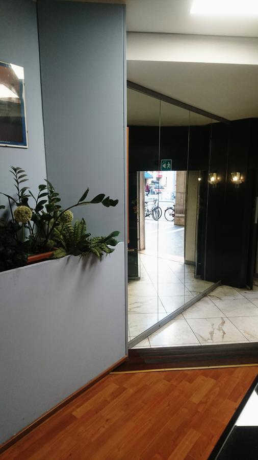 Giappone Inn Parking Hotel Livorno Exterior photo